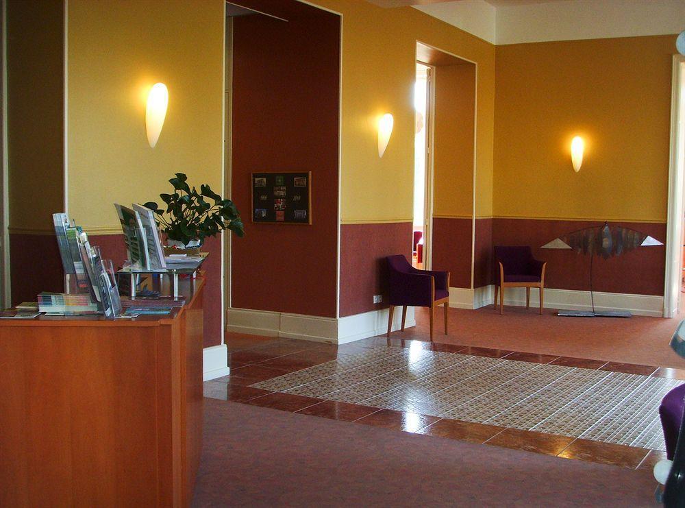 Hotels & Residences - Les Thermes Luxeuil-les-Bains Exterior photo