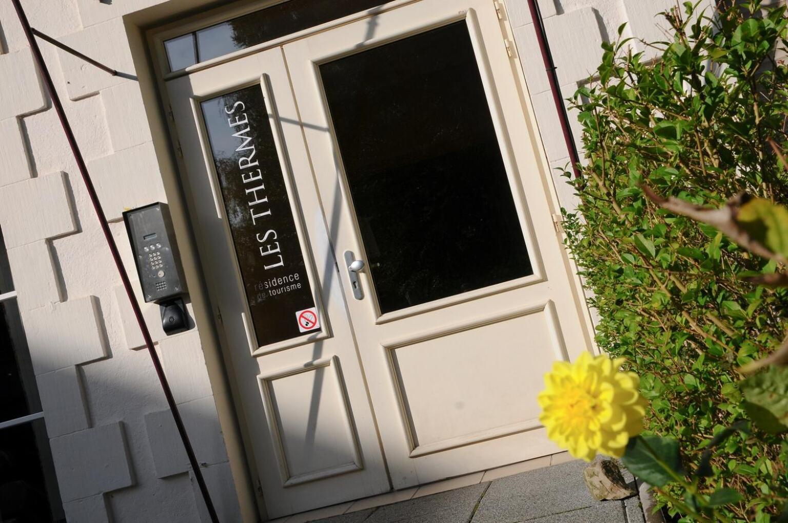 Hotels & Residences - Les Thermes Luxeuil-les-Bains Exterior photo