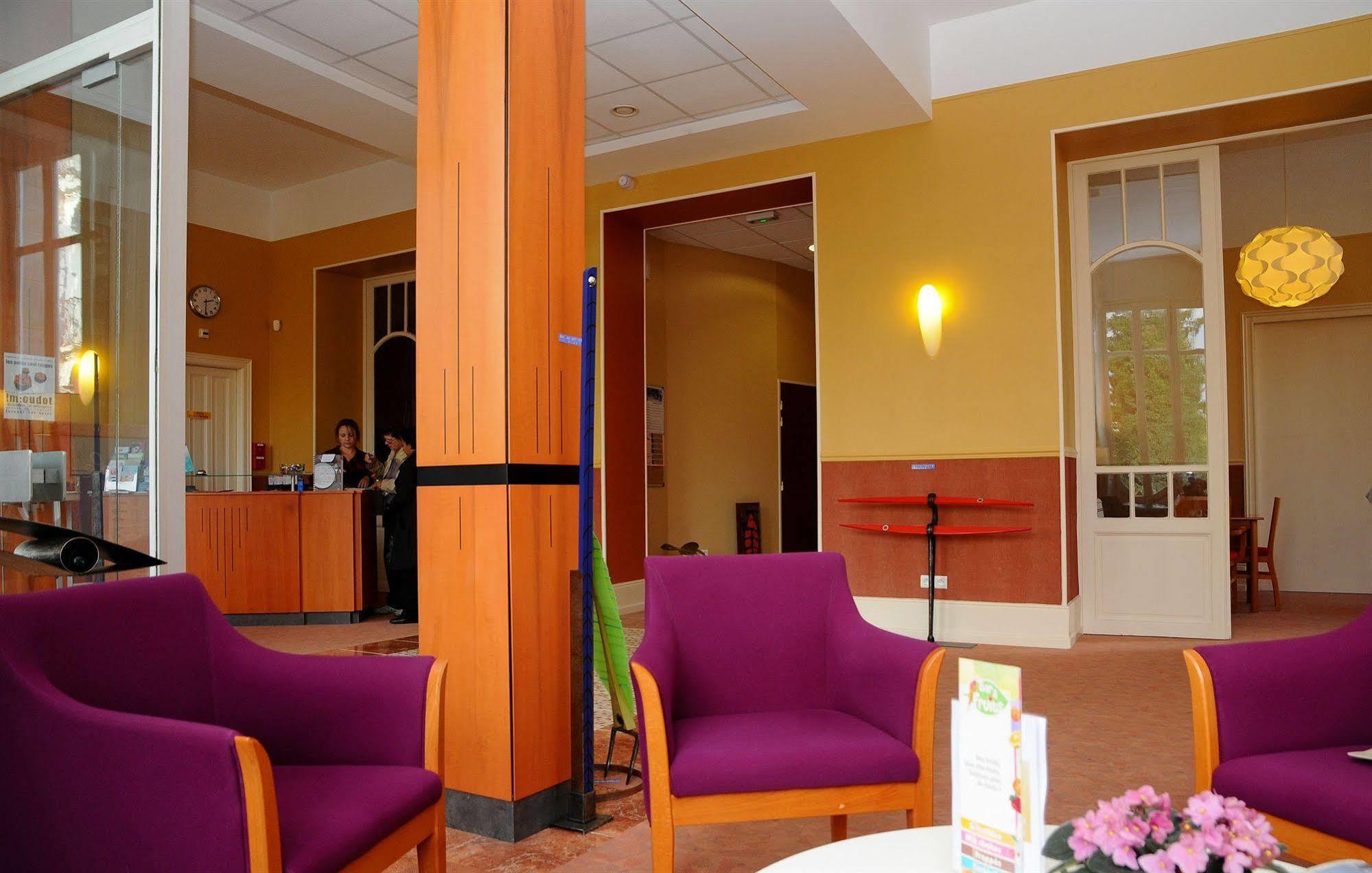 Hotels & Residences - Les Thermes Luxeuil-les-Bains Exterior photo